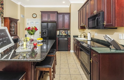 Ballenger Creek Cottage | Romantic Escape with Pool, Spa & Ocean Views Await!