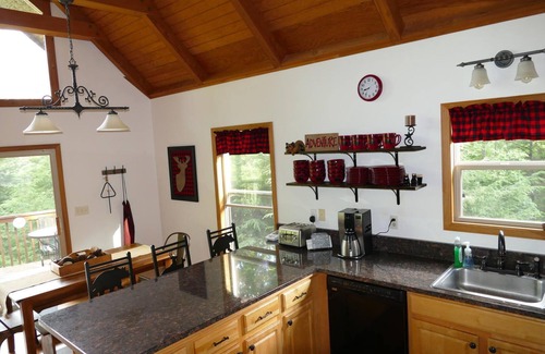 Crellin House | Cozy 4BR Home in Yough Mtn Resort, Near Deep Creek Lake