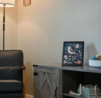 Blue Springs House | 4BR Home near KC Stadiums & I-70 - Sleeps 10