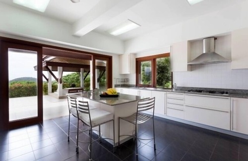Choeng Thale Villa | Elegant 4BR Villa with Private Pool Near Layan Beach