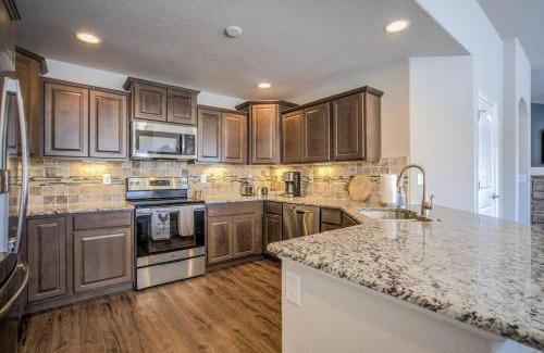 Northgate House | Modern 4BR Townhome Steps from USAFA - Perfect Getaway