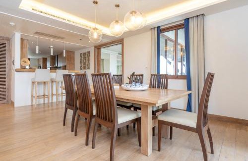 Koh Kaew Apartment | Exclusive 4BR Penthouse at Royal Marina with Rooftop Pool