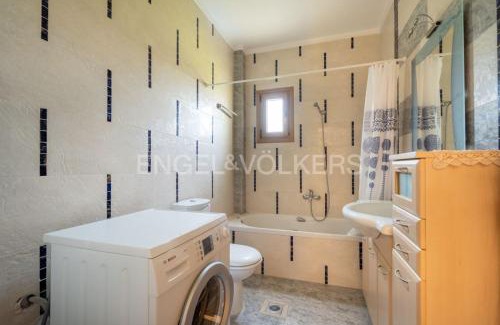 Kriopigi Villa | Inviting 4BR Sea View Villa for Family Retreat in Halkidiki
