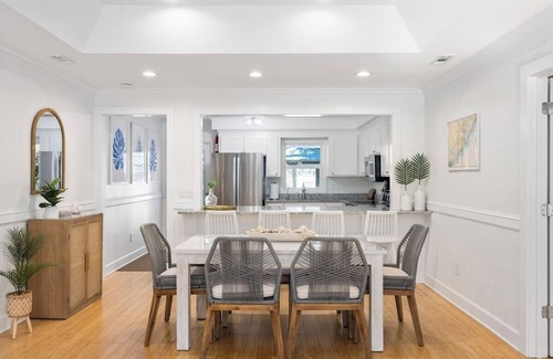 Edisto Island House | Stylish 4BR Retreat - Steps to the Beach with Hot Tub!