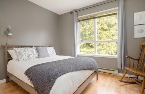 Blueberry Hill House | Spacious 4BR Townhome with Garage & Mountain Views in Whistler