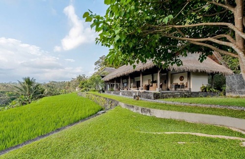 Sambahan Villa | Serene 4BR Villa Near Ubud with Private Pool & Breakfast
