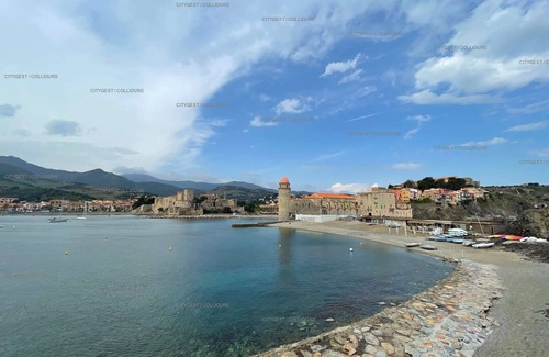 Collioure Apartment | Perfect Retreat: Oceanfront Apartment Near the Beach