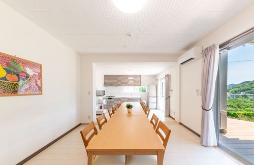 Yugawara House | Spacious 4LDK Retreat Near Atami Izu Hakone with Kitchen