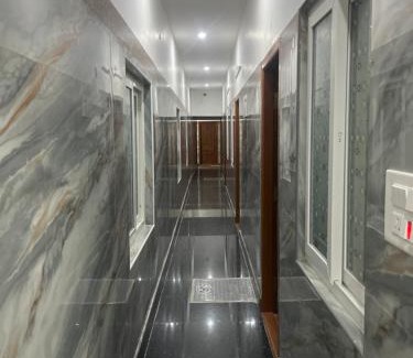 Male Mahadeshwarabetta Hotel | 4M residency duplex rooms