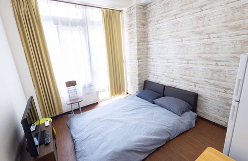 Shinjuku Apartment | Comfortable Retreat with 4 Private Rooms Near Higashi-Shinjuku