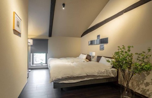 Miyoshi House | Exceptional 4S STAY Awaikeda Honmachi St. with Breakfast