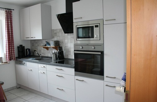 Groß Vollstedt Apartment | 4-Star Getaway in Schleswig-Holstein with Spa & Pool