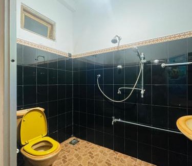 Nuwaragam Palatha Central House | 4th Mile Resort