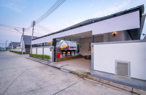 Cha-am Villa | Inviting 4U Pool Villa with Family-Friendly Amenities
