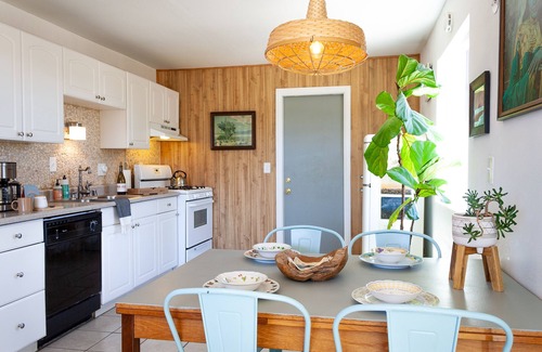 Yucca Valley House | Pet-Friendly Homestead with Panoramic Views & 10/10 Rating