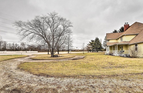 Pickerington Cottage | Family-Friendly 5-Acre Retreat with Woods & Hiking Trails