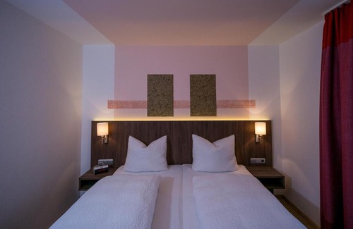 Obing Apartment | Family-Friendly 5-Apartment Chiemgauer Seenglück Retreat