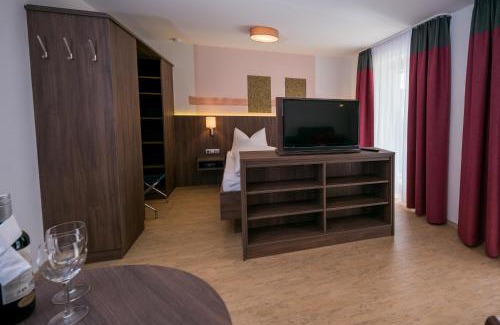 Obing Apartment | Family-Friendly 5-Apartment Chiemgauer Seenglück Retreat