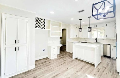 Flower Mound House | 5-BD/2.5-BA Modern Farmhouse Retreat (Sleeps 12)