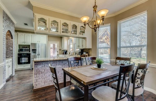 Southwest Arlington House | Spacious 5-Bedroom Retreat with Game Room & Private Pool