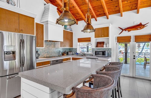 Lime Grove Estates House | Stunning Ocean View Retreat with Pool, Hot Tub & Kayaks