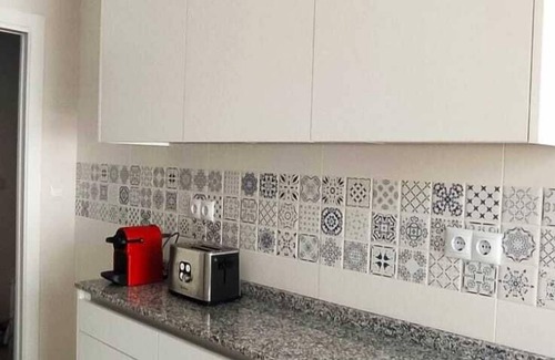 Santa Pola Apartment | Family-Friendly 5-Bed Apartment Steps from Santa Pola Beach