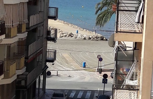 Santa Pola Apartment | Family-Friendly 5-Bed Apartment Steps from Santa Pola Beach