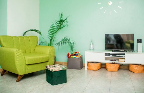 Entebbe Villa | 5-bed Lakeview Villa With Roofterrace and Kidspond