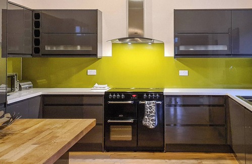 Stronachlachar Cottage | Welcoming 5-Bedroom Getaway in Stronachlachar
