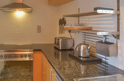 Dartmouth Cottage | Spacious 5-Bedroom Accommodation in Strete near Dartmouth