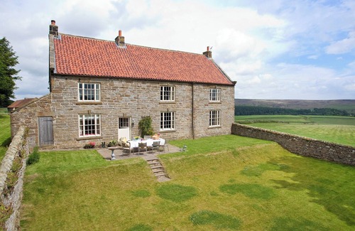 Kildale Cottage | Beautiful 5-Bedroom Retreat in Kildale, Near Whitby