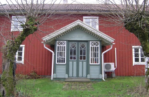 Lidhult House | Comfortable 5-Bedroom Retreat in Lidhult with Spa & Lake View