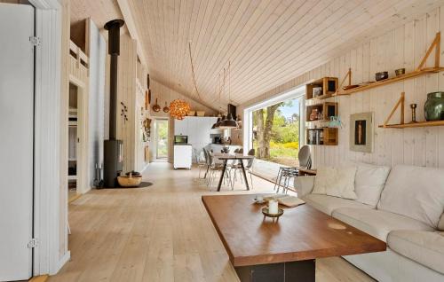 Grenaa House | Discover a 5 Bedroom Home in Grenaa - Family & Pet Friendly