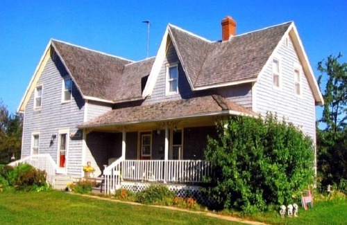 West Point Cottage | Idyllic 5-Bedroom Cottage Near Beach - Perfect for Families
