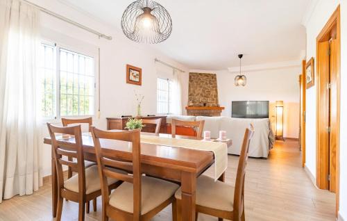 Rio Velez House | Inviting Trapiche Home with Pool and Pet-Friendly Amenities