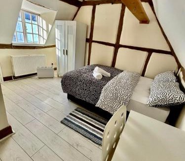 Buckingham House | 5 bedroom House