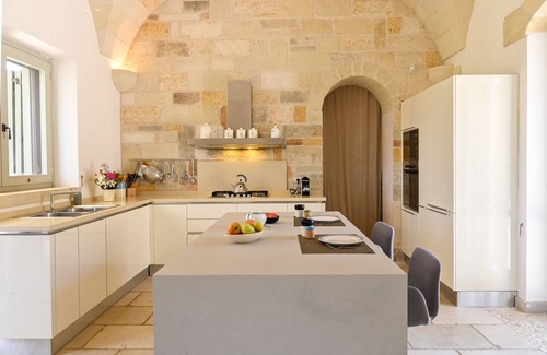 Carpignano Salentino House | Ultimate 5 Bedroom Masseria with Heated Pool & Tennis Court