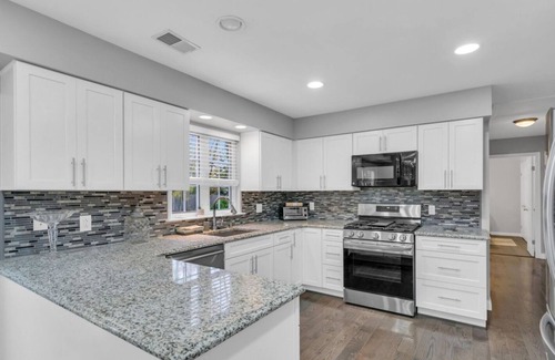 Ocean Township House | Beautiful 5 Bedroom Summer Oasis with Inviting Inground Pool