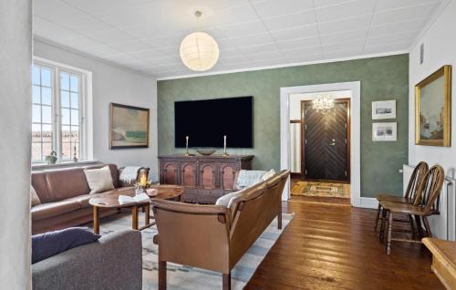 Bøvlingbjerg House | 5 Bedroom Lovely Home In Bøvlingbjerg