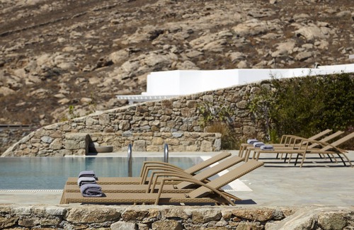 Elia Villa | Elegant 5 Bedroom Villa with Pool & Sea Views near Elia Beach