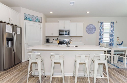 Millville House | Idyllic 5BR Pool View House Steps from Bethany Beach