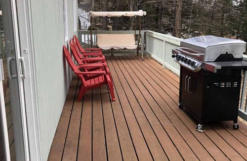 Birch Hill House | Family-Friendly 5 Bedroom Rustic Home in North Conway