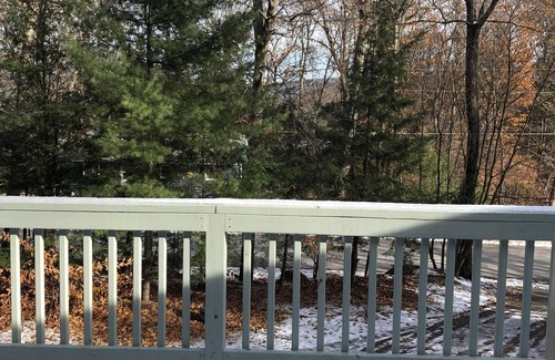 Birch Hill House | Family-Friendly 5 Bedroom Rustic Home in North Conway