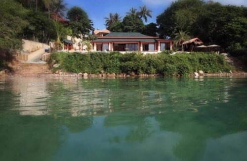 Hin Hong Villa | 5 Bedroom Sea Front Villa with Private Pool in Koh Phangan
