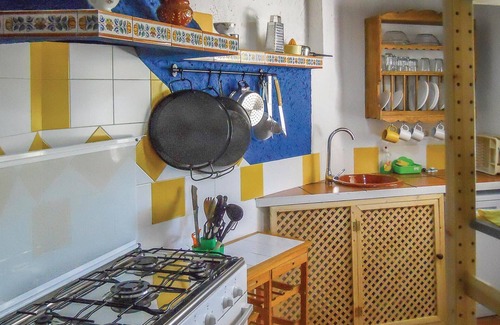El Borge House | Spacious 5-Bedroom Retreat with Private Pool in El Borge