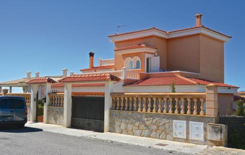 Sa Torre House | Cozy Home in Lluchmajor with Pool and Kitchen Amenities