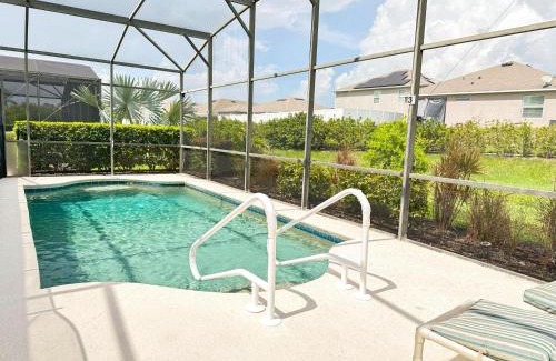 Calabay Parc Villa | Family-Friendly 5-Bedroom Pool Home at Calabay