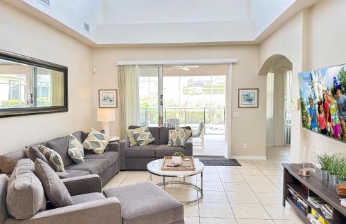 Calabay Parc Villa | Family-Friendly 5-Bedroom Pool Home at Calabay