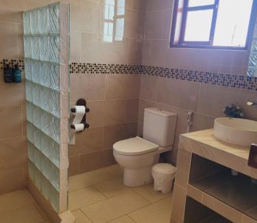 Diani Beach Apartment | 5 BEDROOMS STAND ALONE LUXURY VILLAS, By Sana Sana Holiday Apartments