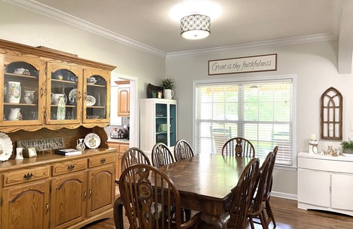 Havana House | Perfect 5 BR Ranch Home with Private Pool & Family Amenities